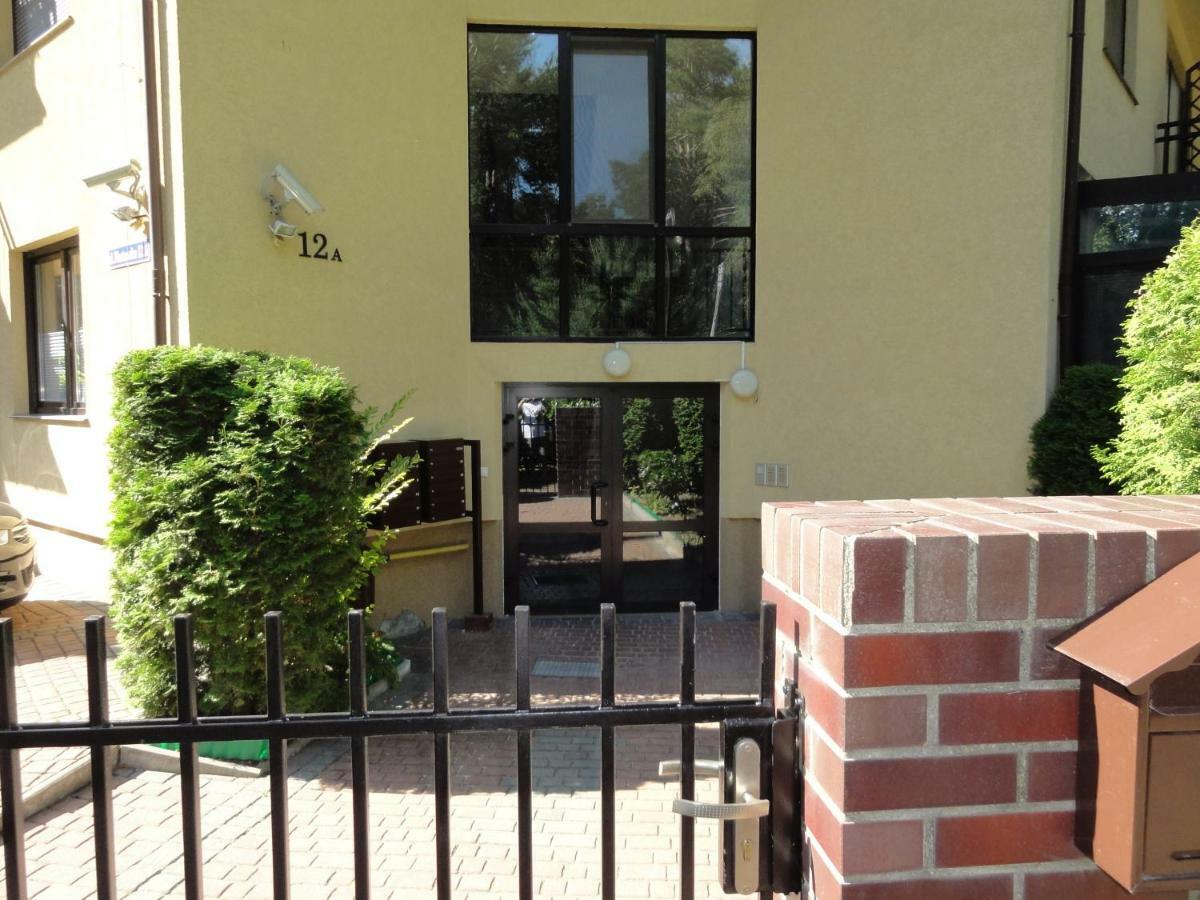 Apartment Basti *
